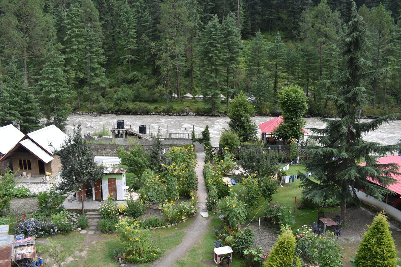 White House Kasol Bagian luar foto