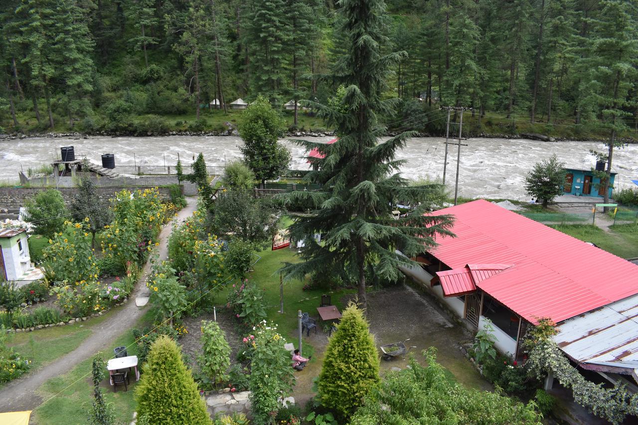 White House Kasol Bagian luar foto
